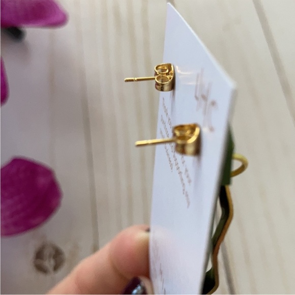 Camo Print & Hammered Gold Dangle Earrings - Picture 5 of 7